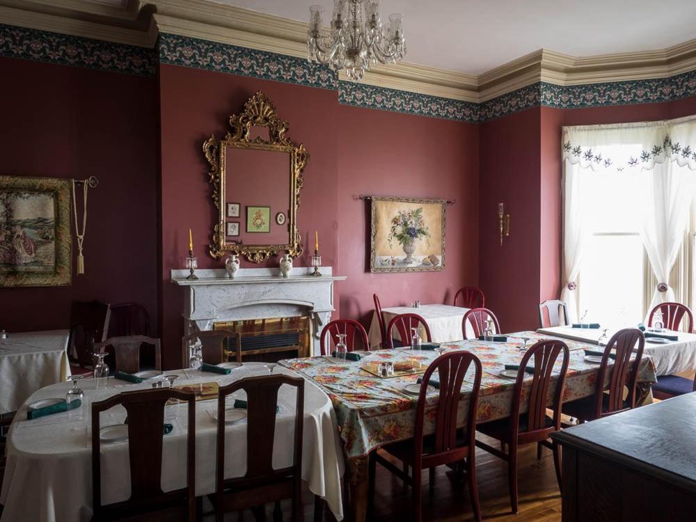 St. Martins Country Inn & Vaughan'S Restaurant Eksteriør bilde